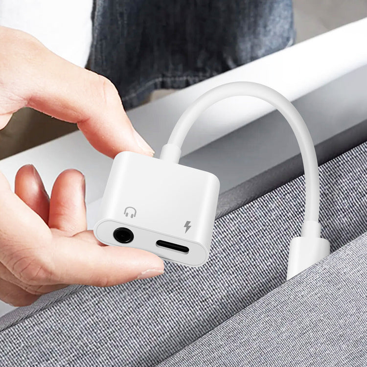 OTG Audio Jack | USB C - Aux - USB C | Weiss